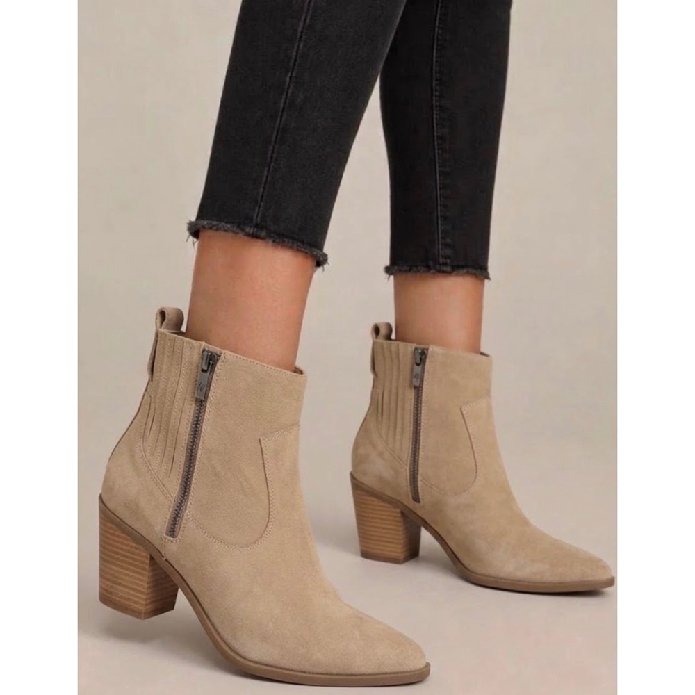 Donald Pliner Banks Sand Leather Western Ankle Boots Beige Pointed Toe Size 10